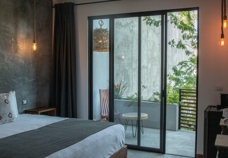 Little Gem Charme Hotel