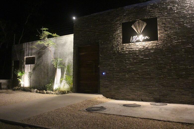 Little Gem Charme Hotel