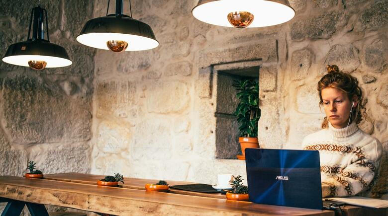 Hostal Selina Athens Theatrou