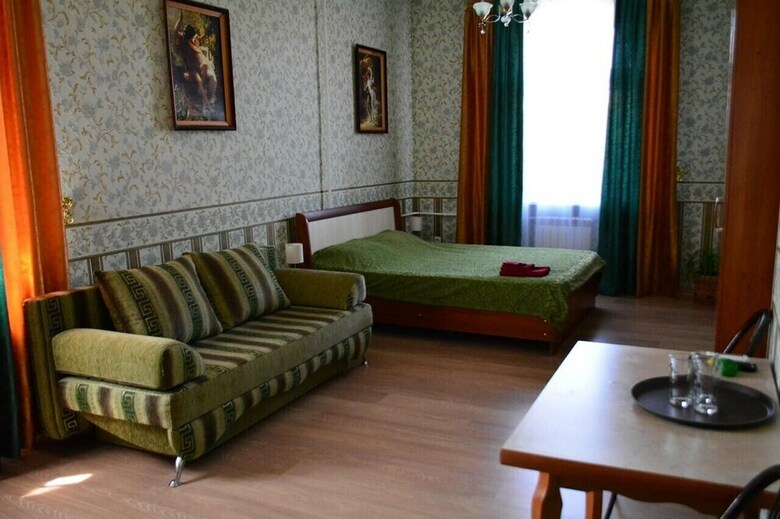 Hotel 21 Century