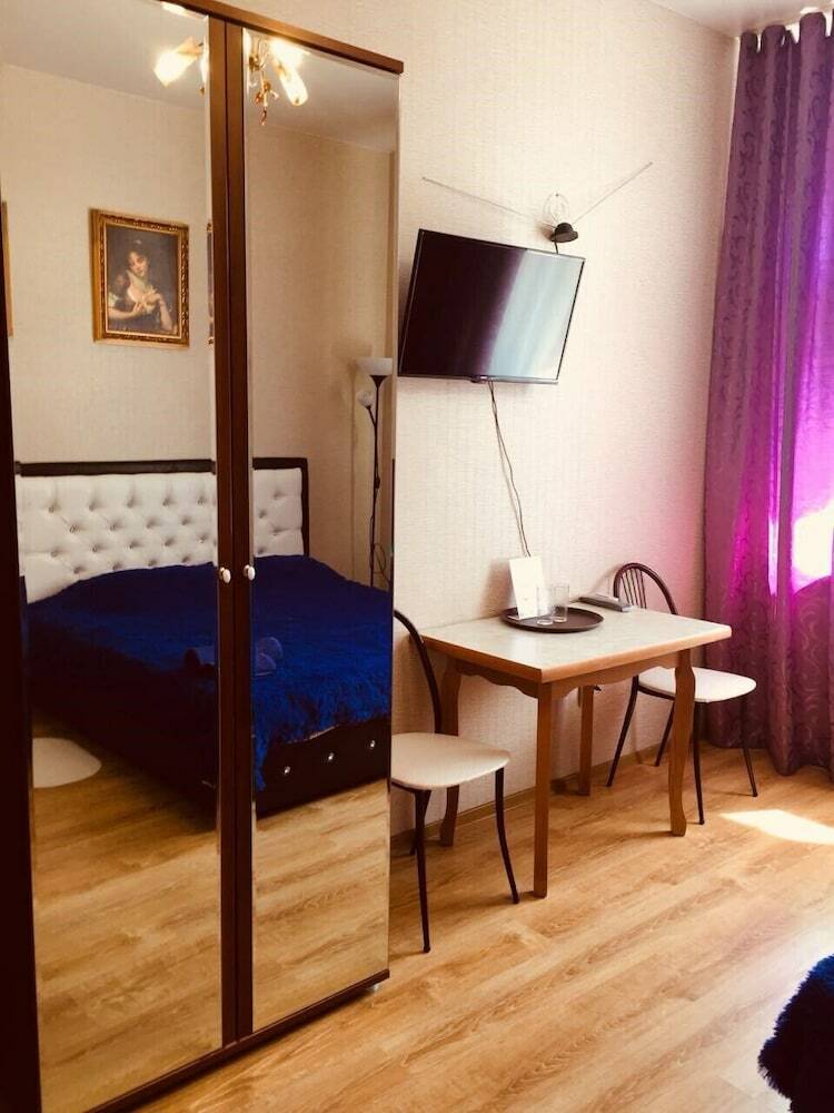 Hotel 21 Century