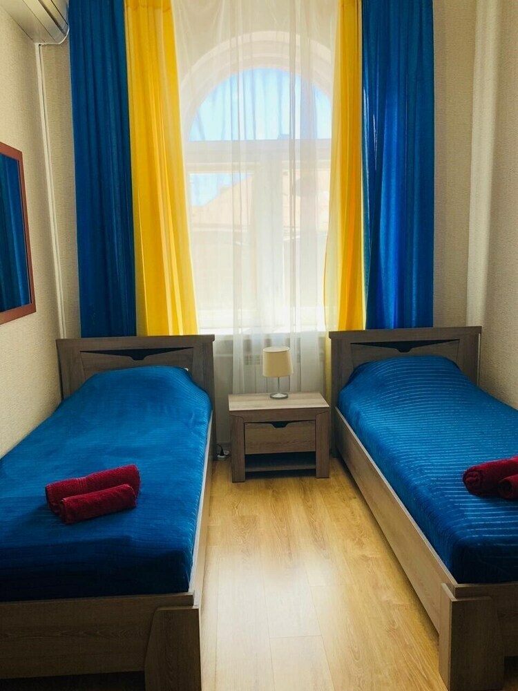 Hotel 21 Century