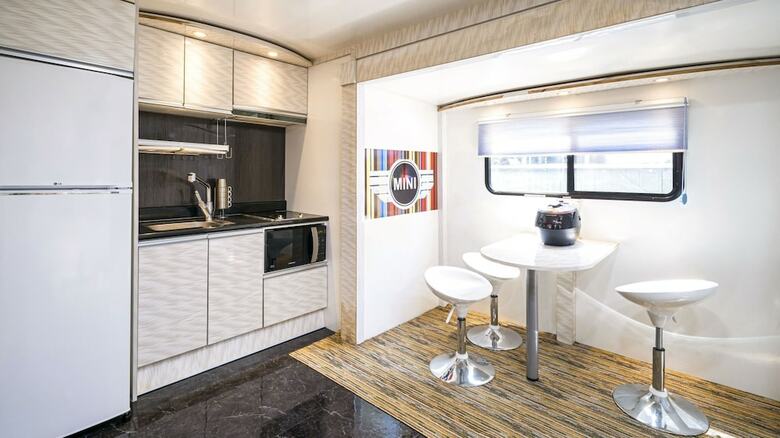 Gapyeong Saeyeon Caravan - Glamping