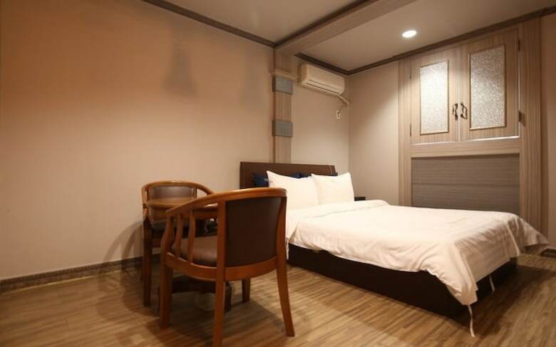 Hotel Hera Motel