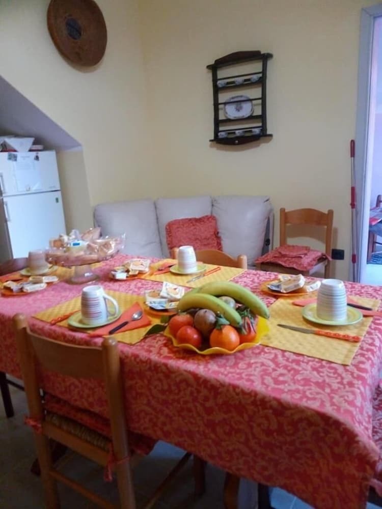 Bed & Breakfast L'agrifoglio Di Emy