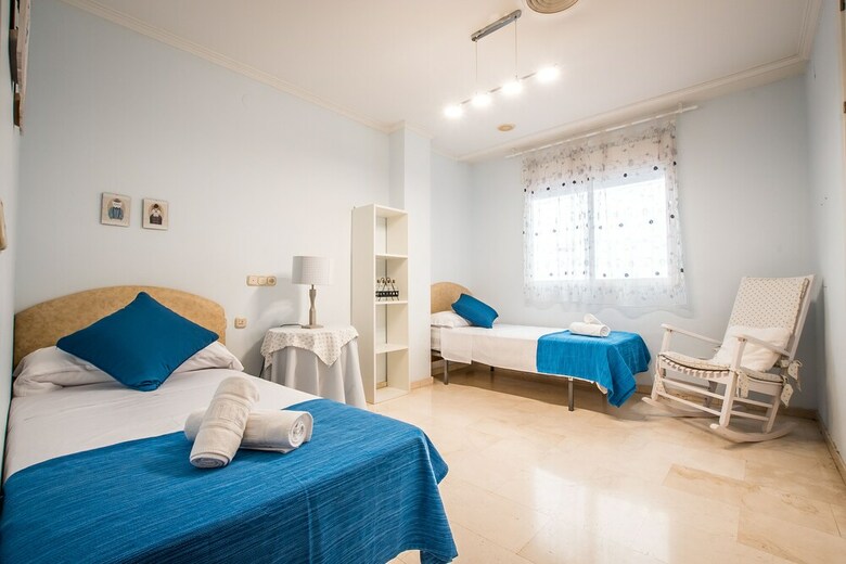 Apartamentos Qh Granada City Center Puentezuelas
