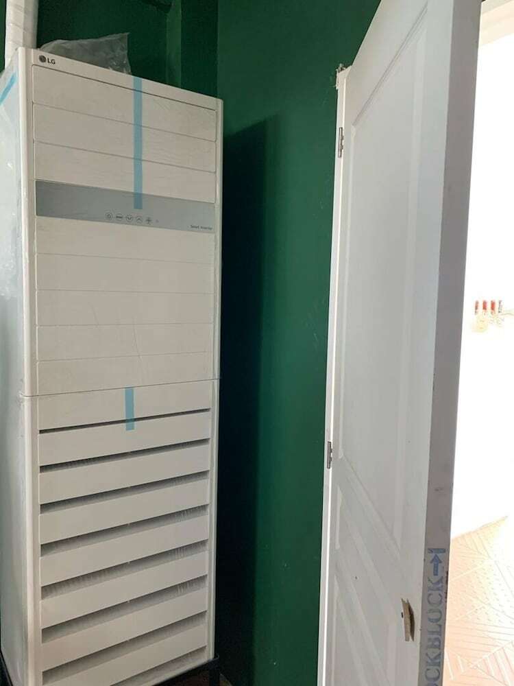 Hostal Chiasti Capsule Hostel - Adults Only