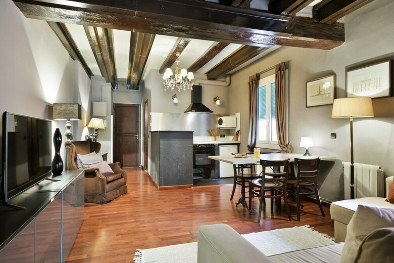 Apartamentos Stay U-nique Barcelona Old Town