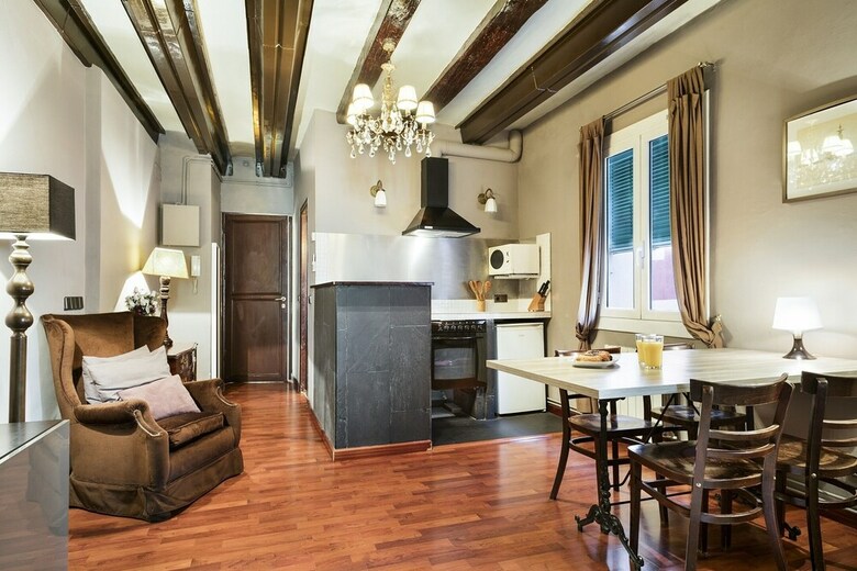 Apartamentos Stay U-nique Barcelona Old Town