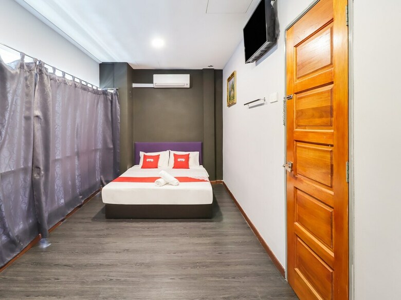 Oyo 89381 Moonnight Hotel