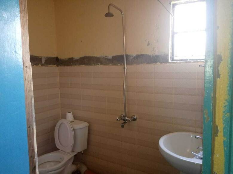 Hotel Leruk Guest House