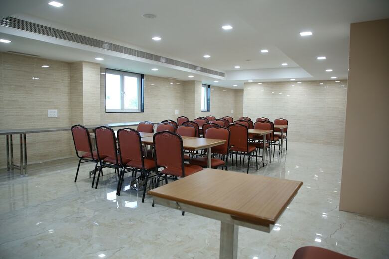 Hotel Sri Chakra Inn