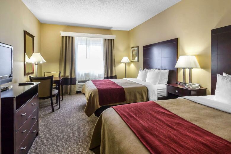 Hotel Comfort Inn & Suites