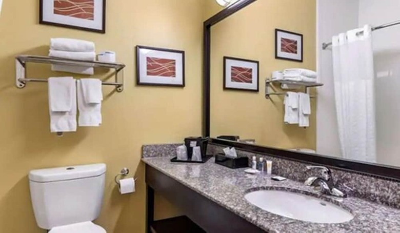 Hotel Comfort Inn & Suites