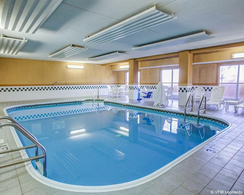 Hotel Comfort Inn & Suites