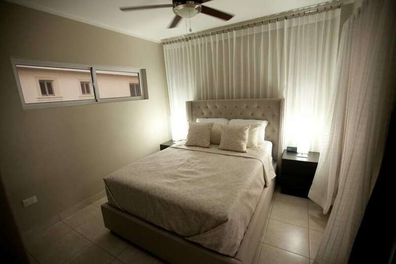 Villa Stylish 3 Bedroom W/ Covered Bbq Area By The Pool