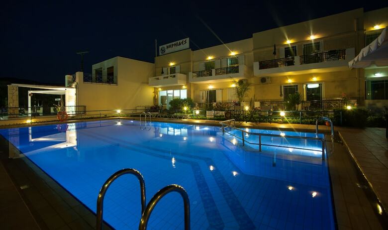 Niriides Hotel