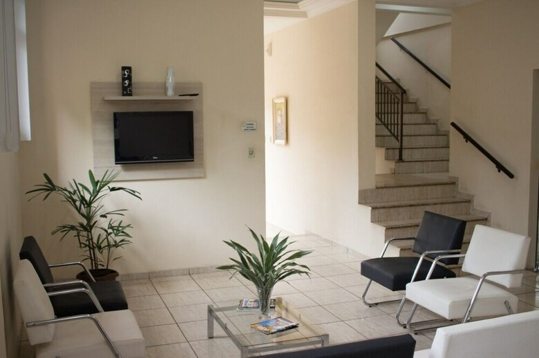 Gabvini Hotel