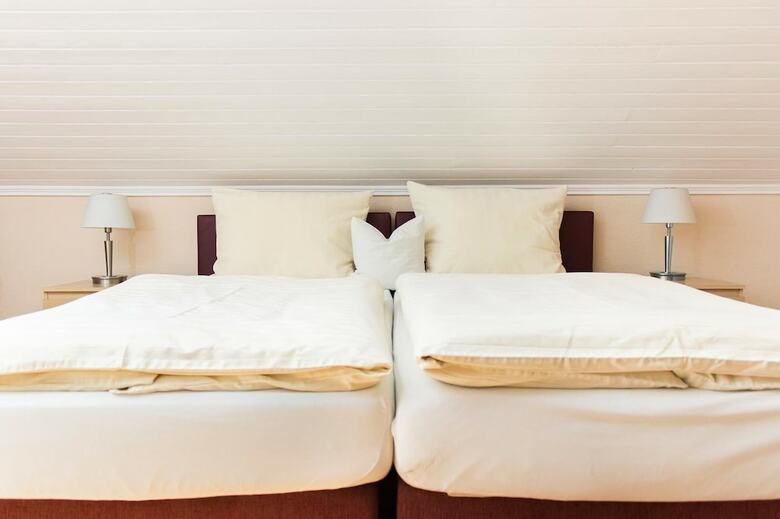 Hostal Hotel Am Flugplatz