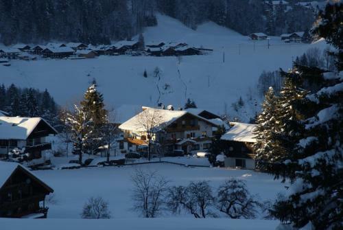 Apartamento Alpenbl�mchen Apts. Der Kornauer Stuben