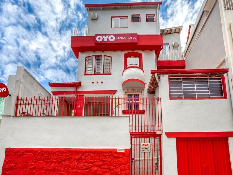 Oyo Minas Hotel