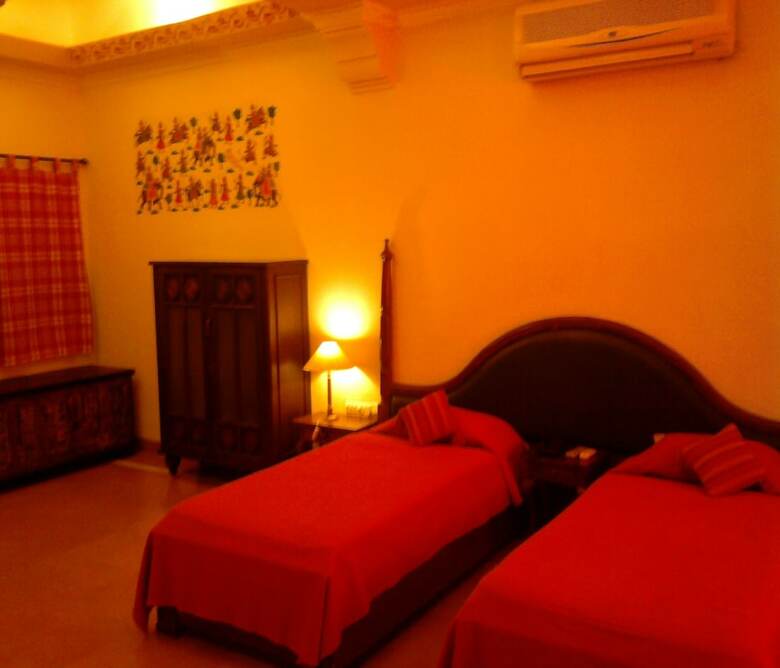 Hotel Narayan Niwas Palace