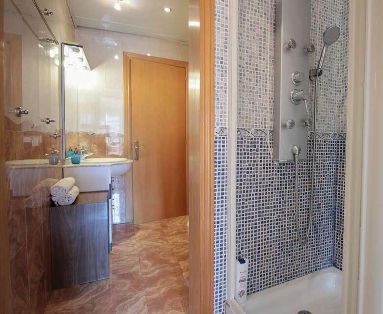 Apartamentos Villaroel Atico