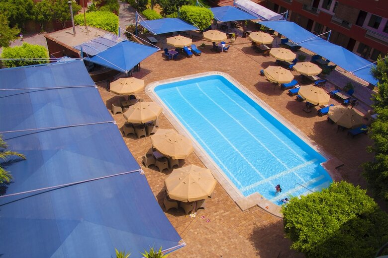 Hotel Adham Compound
