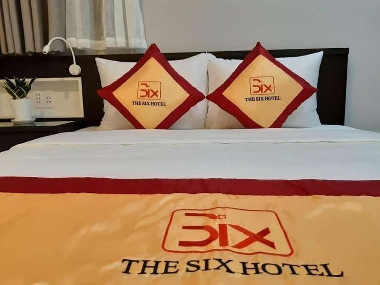 The Six Hotel