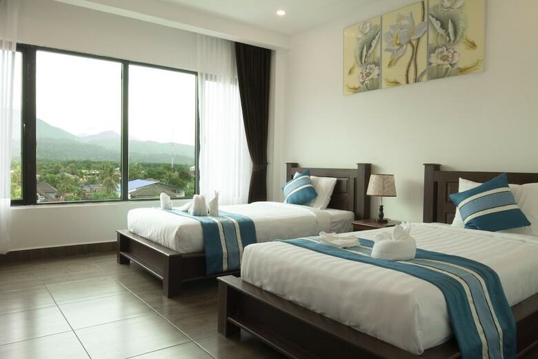 Serene Vang Vieng Hotel