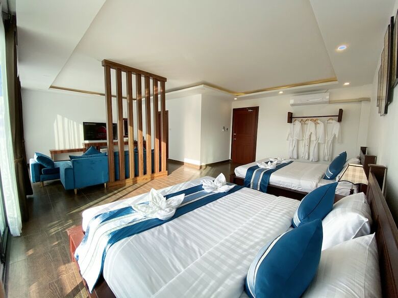 Serene Vang Vieng Hotel
