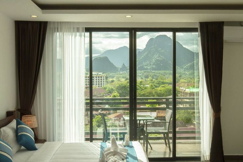 Serene Vang Vieng Hotel
