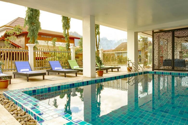 Serene Vang Vieng Hotel