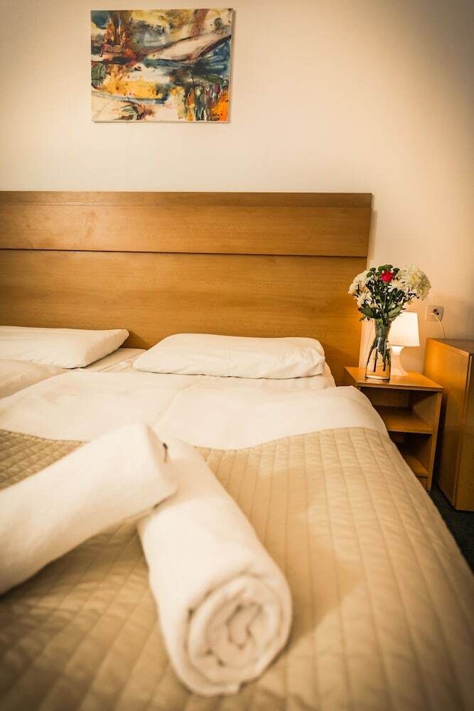 Hotel Elisabeth Old Town
