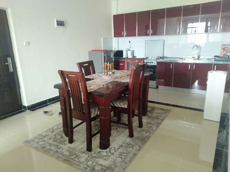 S. Lucie Mango Apartment