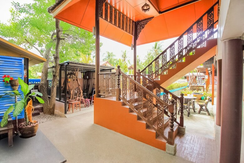 Hotel Oyo 336 Lamai Resort