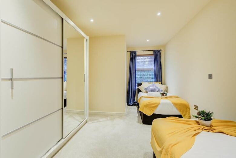 Mill Cross Apartments