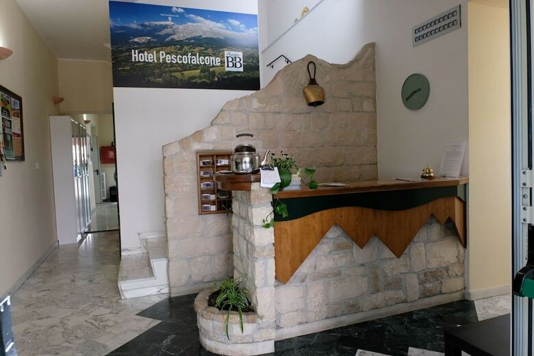 Hotel Pescofalcone