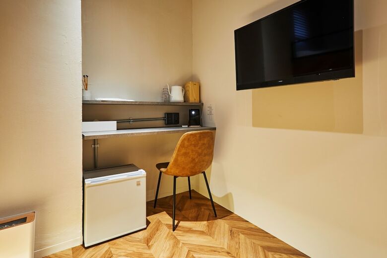 Mizuka Daimyo 6 - Unmanned Hotel -