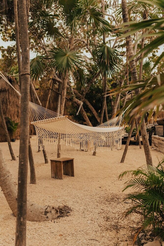 Hotel The Radhoo - Adults Only