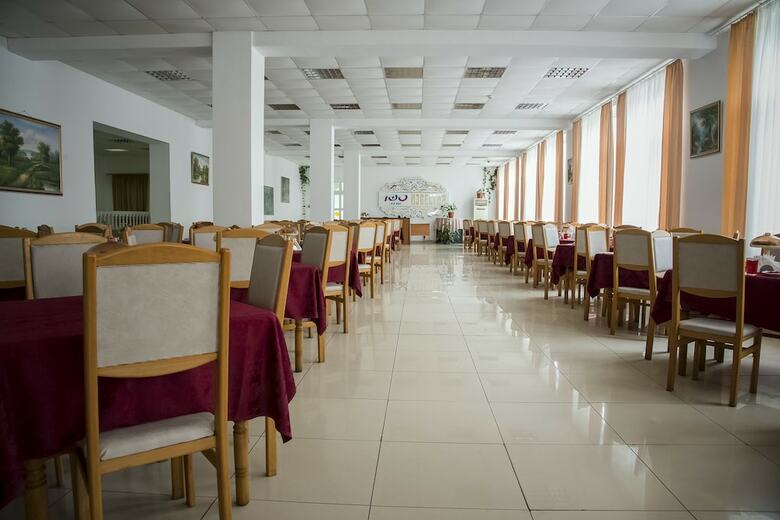 Akatsiya Hotel