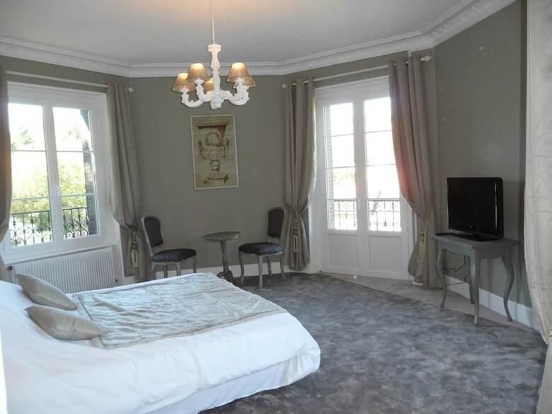 Hotel Chateau Les 4 Saisons