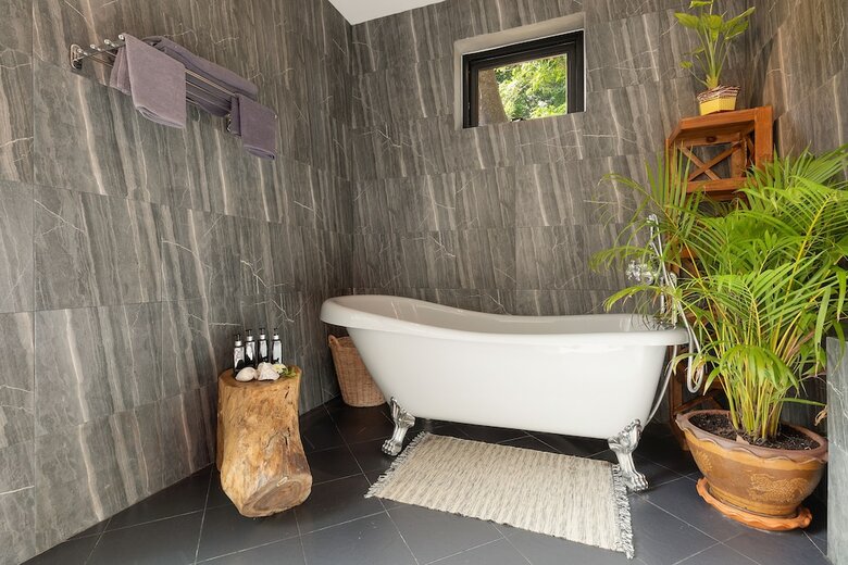 3 Bedroom Villa Baan Putahracsa Private Pool