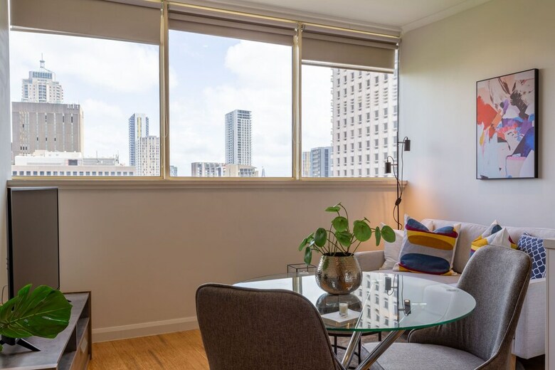 Urban Rest - The Elizabeth Studio