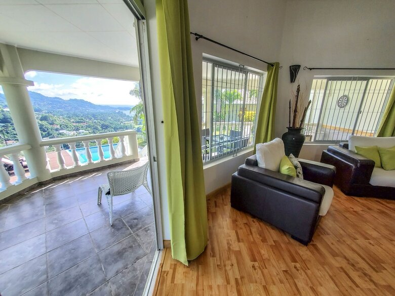Apartamentos East View Self Catering