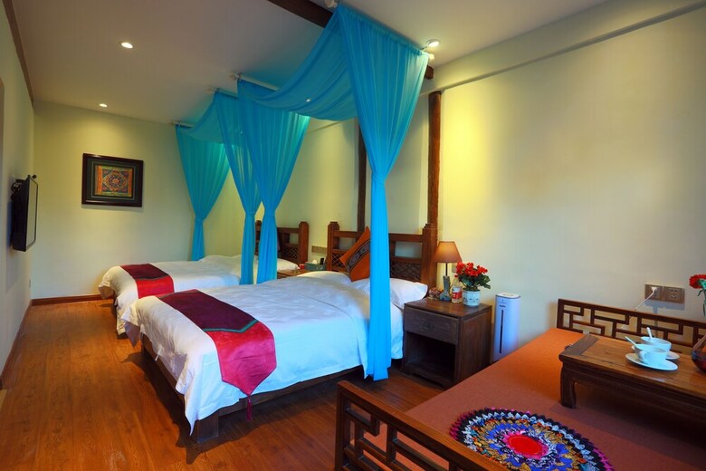 Posada Hua Linglong Courtyard Inn