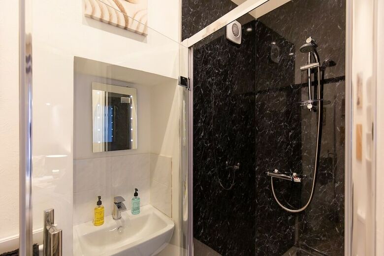 Hotel The Trout Fly Guest House