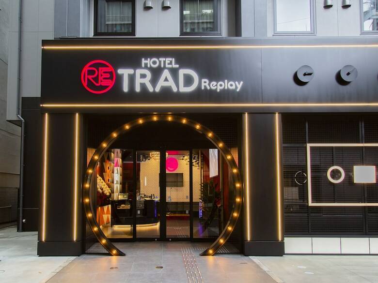 Hotel Trad Replay