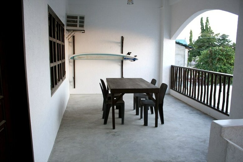 Hotel Sentro Suites Siargao