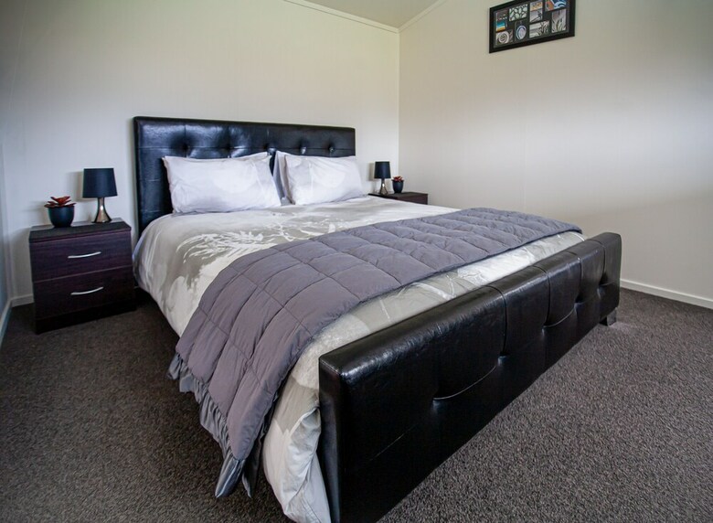 Te Awa Cottages
